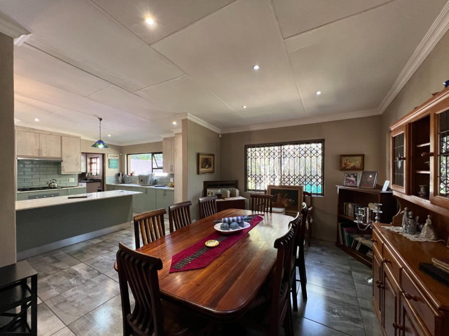 Commercial Property for Sale in Melodie North West